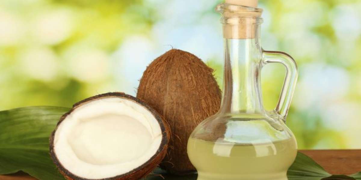 Óleo de coco: nutricionista esclarece por que consumo pode ser nocivo à saúde